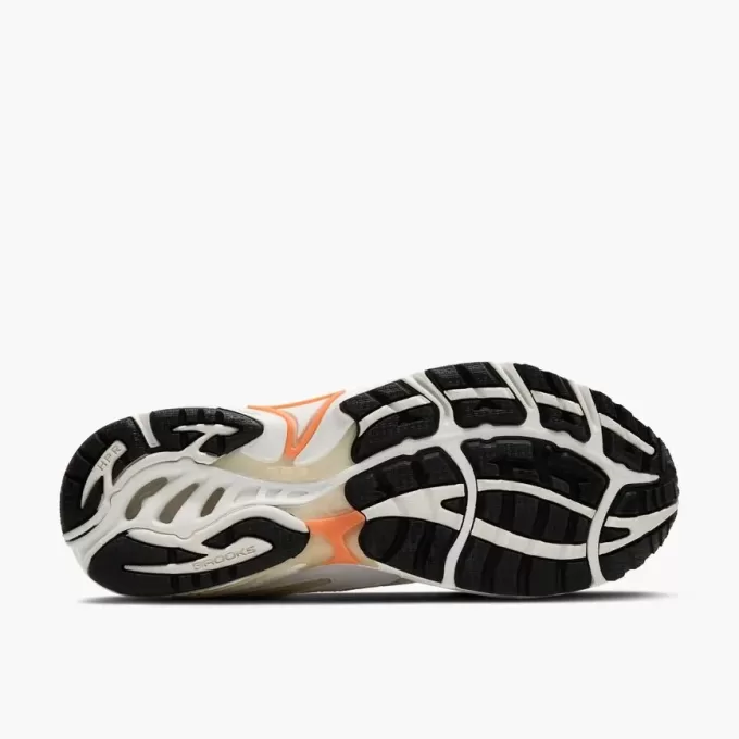 Brooks Adrenaline GTS 4
