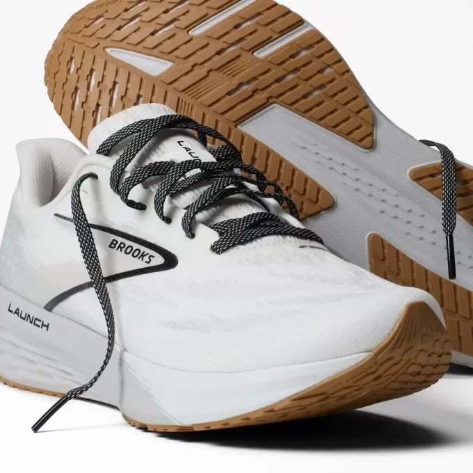 Brooks Launch 11